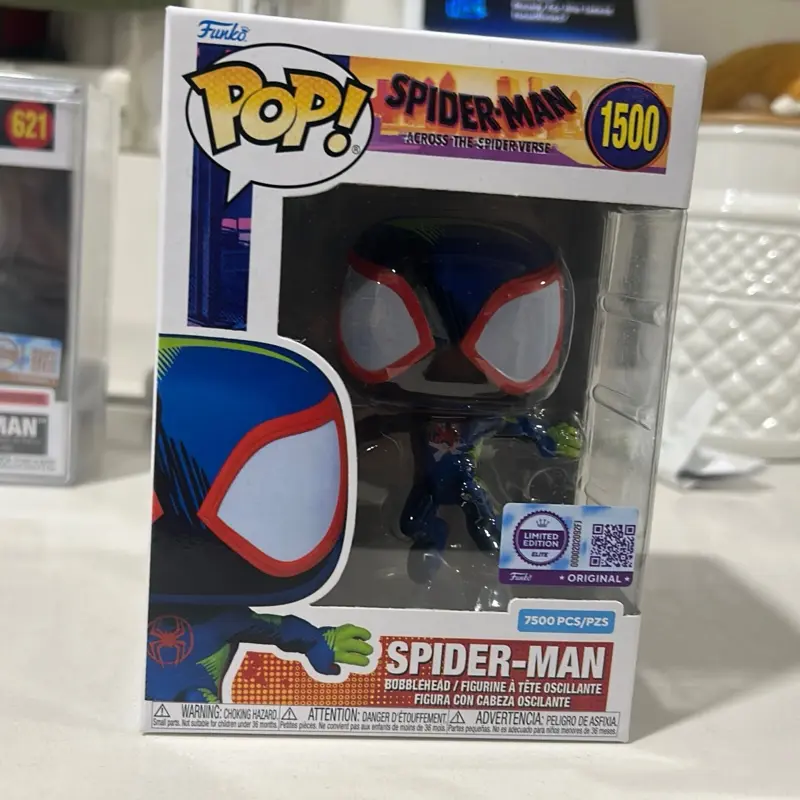 Funko Pop 1-Piece New Vinyl Collectible Figurine - Spider-Man TV/Movie Character Limited Ed. (LE 7500 PZS), Figurine Collectibles, Display Item