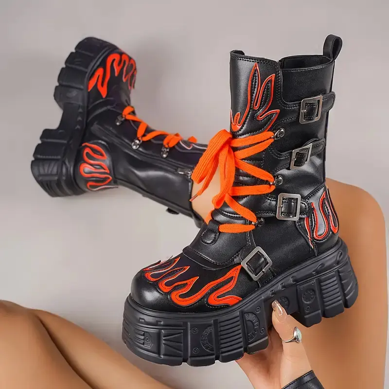 Women's 90s Grunge Flame Print Edge Platform Mid-Heel Heeled Booties - Rock Style Chunky Shoes with Side-Zip, Grunge Aesthetic Statement Footwear for Casual Wear