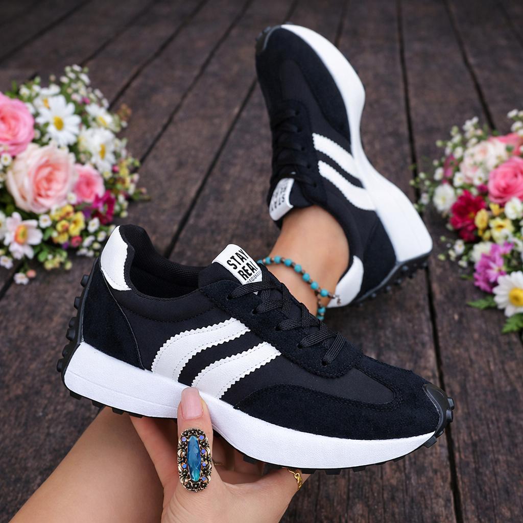 Women's Retro Color-Block Low-Top Sneakers - Breathable Fabric Upper, PU Cushioned Midsole & Wear-Resistant TPR Outsole - Lightweight and Comfortable for All Seasons - Modern Stylish Casual Shoes with Simple Design and Secure Lace-Up Closure.