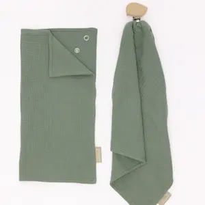 WildBird Drool Cloth + Clip Set