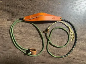 The Lamb Sling: Leather and Paracord Shepherd Sling