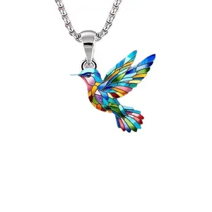 Hummingbird Acrylic Pendant Necklace, Lightweight Fashion Bird Necklace for Women Teen Girls Birthday Gift