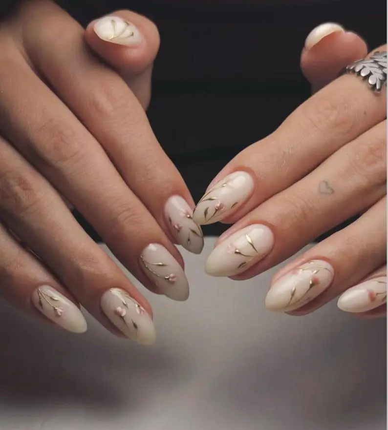 gold chrome flower Press On Nails: Handmade custom Nails