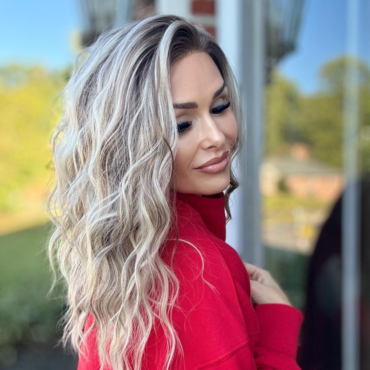 AISOM Mila Ash Blonde Highlights Water Wave 13x4 Free Part Lace Front Wig 16 inch Low Density 120% Heat Friendly Synthetic Lace Wig