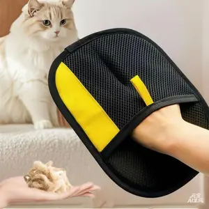 Electrostatic Pet Hair Removal Gloves – Reusable Cat & Dog Hair Remover for Couch, Furniture, Carpet & Car Seat