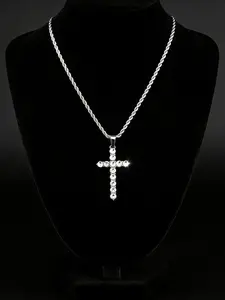 Popular new arrival: a twisted chain necklace with a cubic zirconia (CZ) simulated diamond cross pendant. Suitable for everyday wear, unisex, versatile jewelry, and a perfect gift.