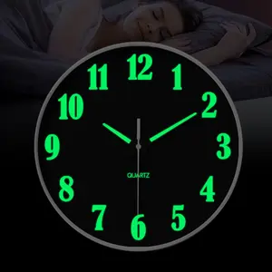 Black luminous wall clock, 8-12 inch round silent luminous clock, battery powered, large digital easy to read, suitable for living room, kitchen, bedroom,  men's room decor， chill room accessories， room decor men， boys room accessories