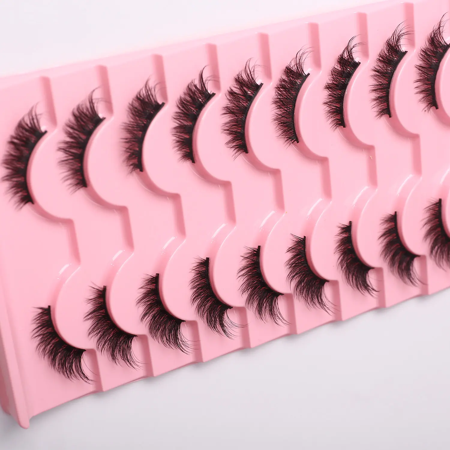 30 pairs of half lashes, outer corner elongated cat-eye style, natural fluffy half strip lashes for lengthening and enlarging eyes, reusable half lashes for everyday makeup