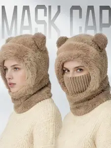 Original design, stylish and cute bear-ear design windproof hat, suitable for winter warmth and protection from the cold, ideal for cyclists. The hat is versatile and suitable for both men and women of all ages, regardless of head circumference