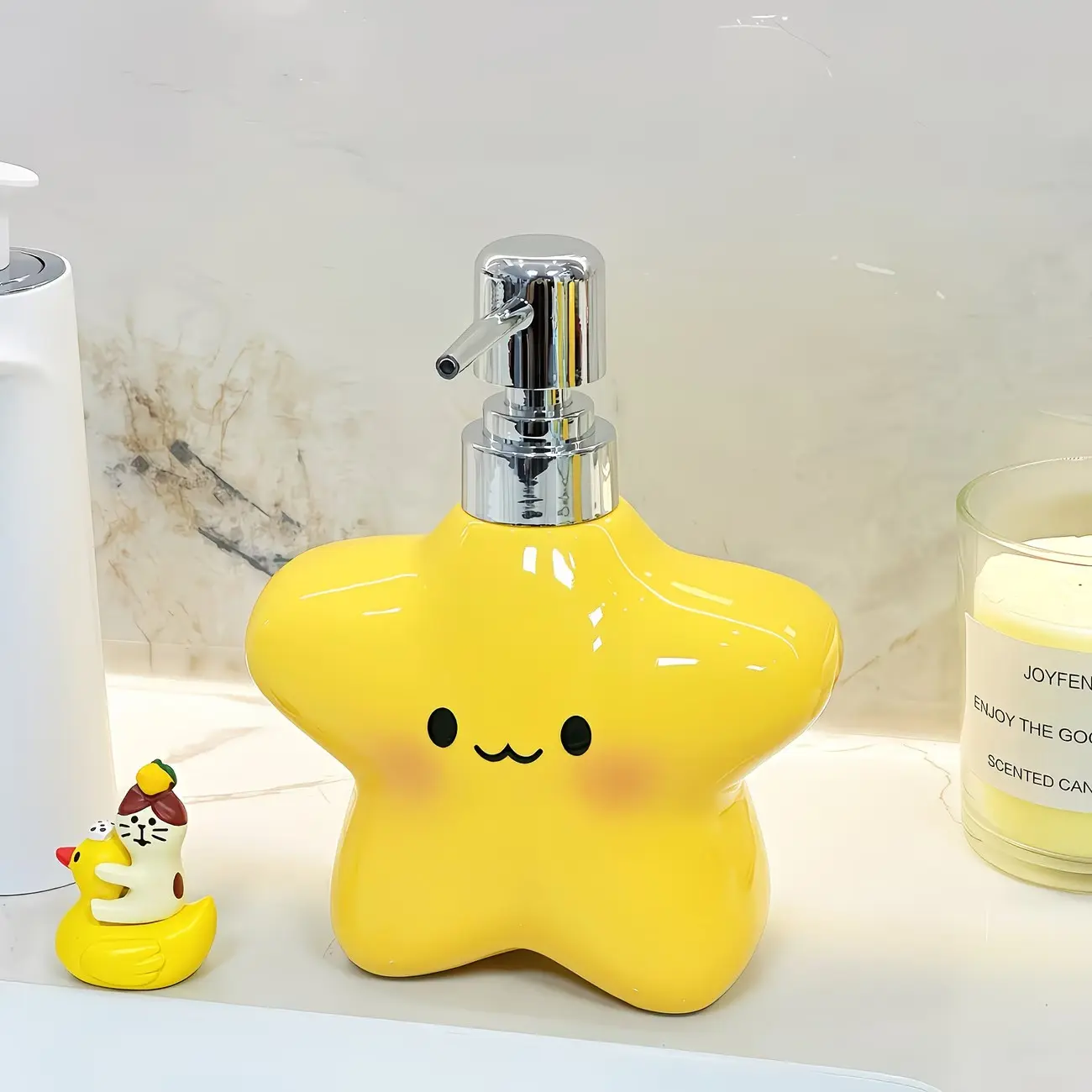 Star Ceramic Style Lotion Bottle, Ceramic Soap Dispenser, Soap Container, Ideal for Shampoo, Shower Gel, Lotions, Decorative Home Essential for Bathroom, Sink, Kitchen