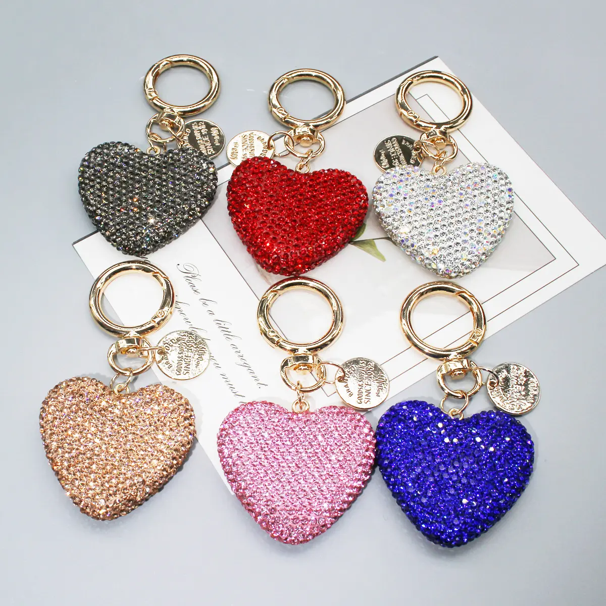 Rotunoe Bling Rhinestone Heart Keychain for Women, Sparkly Purse Charm, Cute Bag Charm Pendant, Y2K Handbag Accessory, Crystal Heart Keychain, Gift for Her