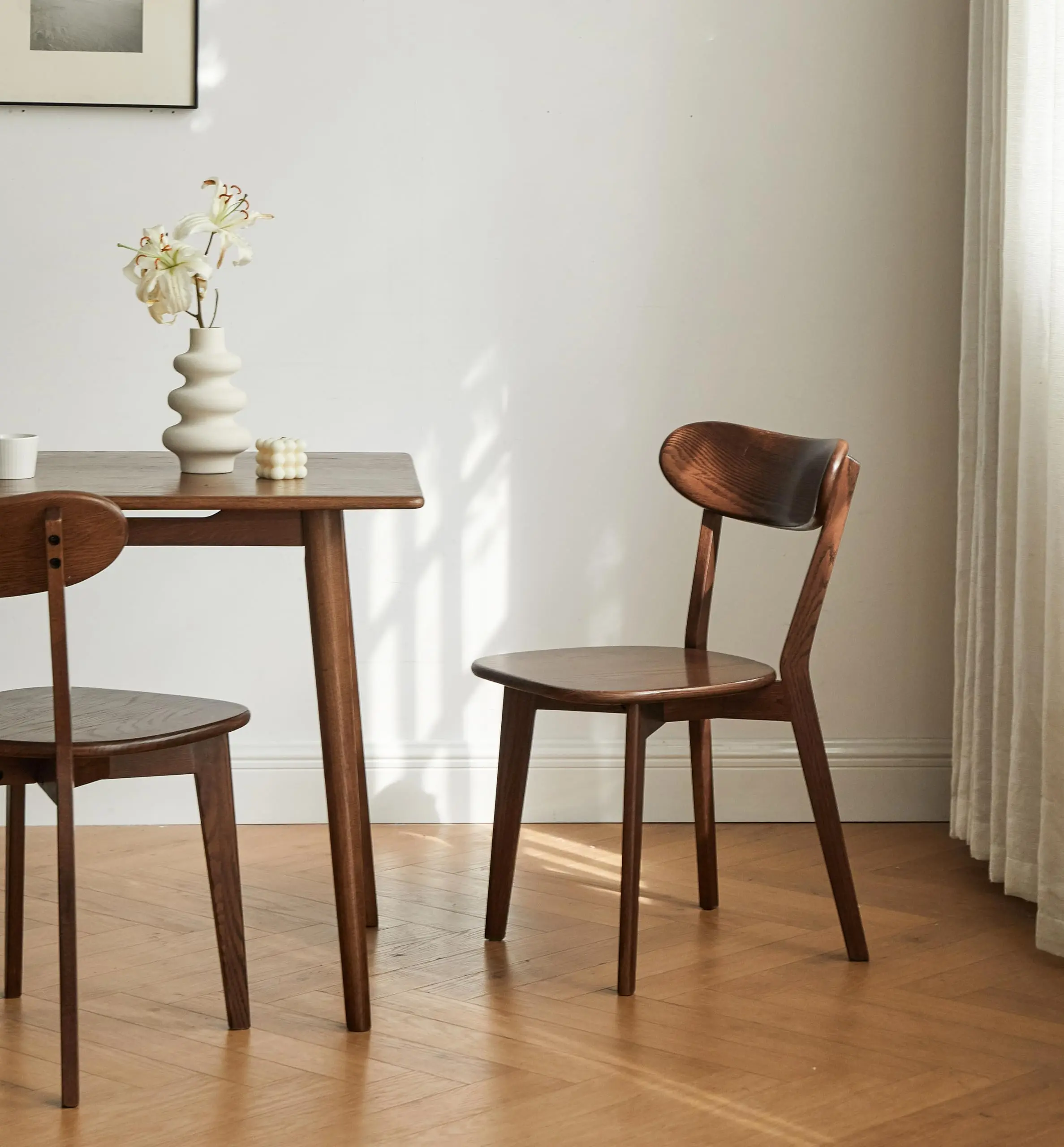 YESWOOD Dining Chairs, Kitchen Chairs, 100% Oak Solid Wood Modern Chair with Curved Backrest Kitchen & Dining Room Chairs Modern Chair for Living Room, Dining (1/2/4, Black/Walnut/Oak/White)