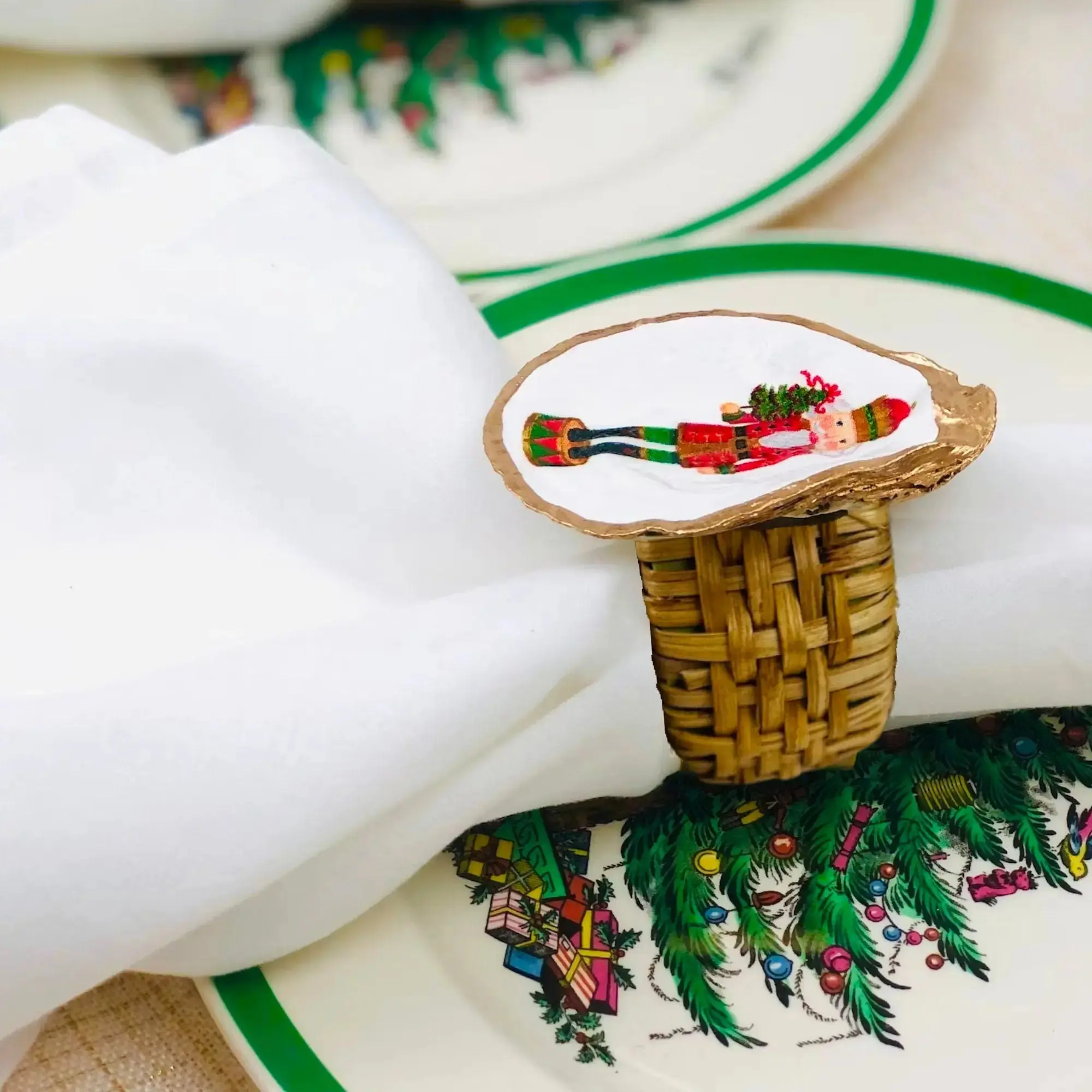 Nutcracker Oyster Shell Napkin Ring Sets
