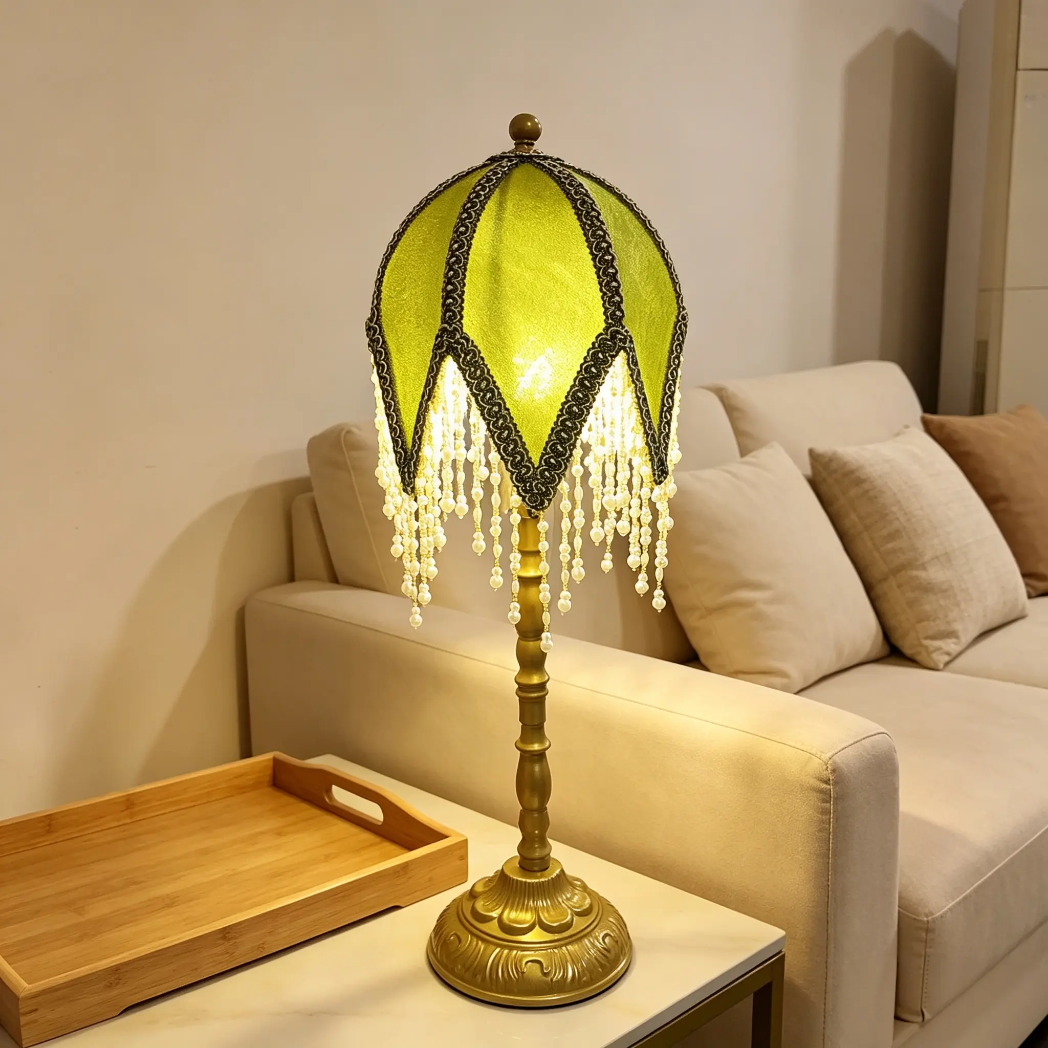 Vintage Tasselled Table Lamp with Beaded Shade, 3 Color Temperatures, Green and Gold, Victorian Style-C Artistic Table Lamps Elegant Lighting, Lamp Decor Bedroom Lighting