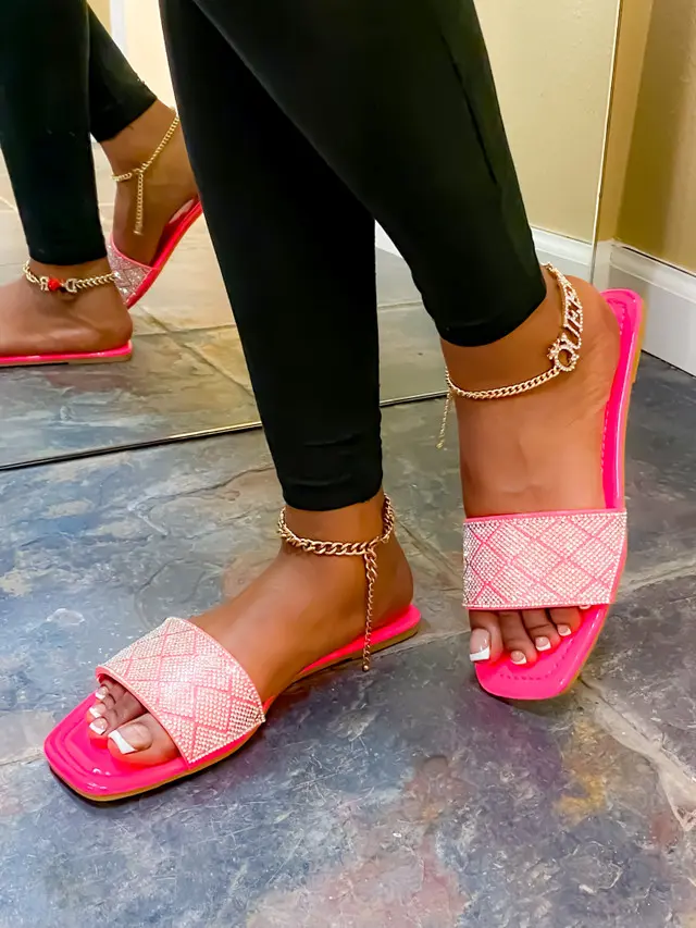 Lynn Neon Pink Sandals
