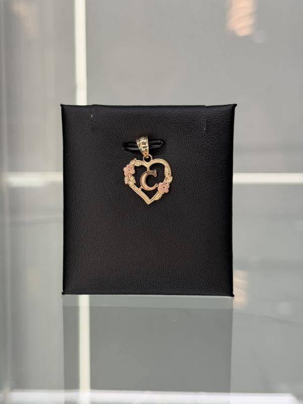 14KT Gold Heart Letters A-Z with Flowers Delicate and Beautiful 14KT Gold Heart Letters A-Z with Flowers Delicate and Beautiful