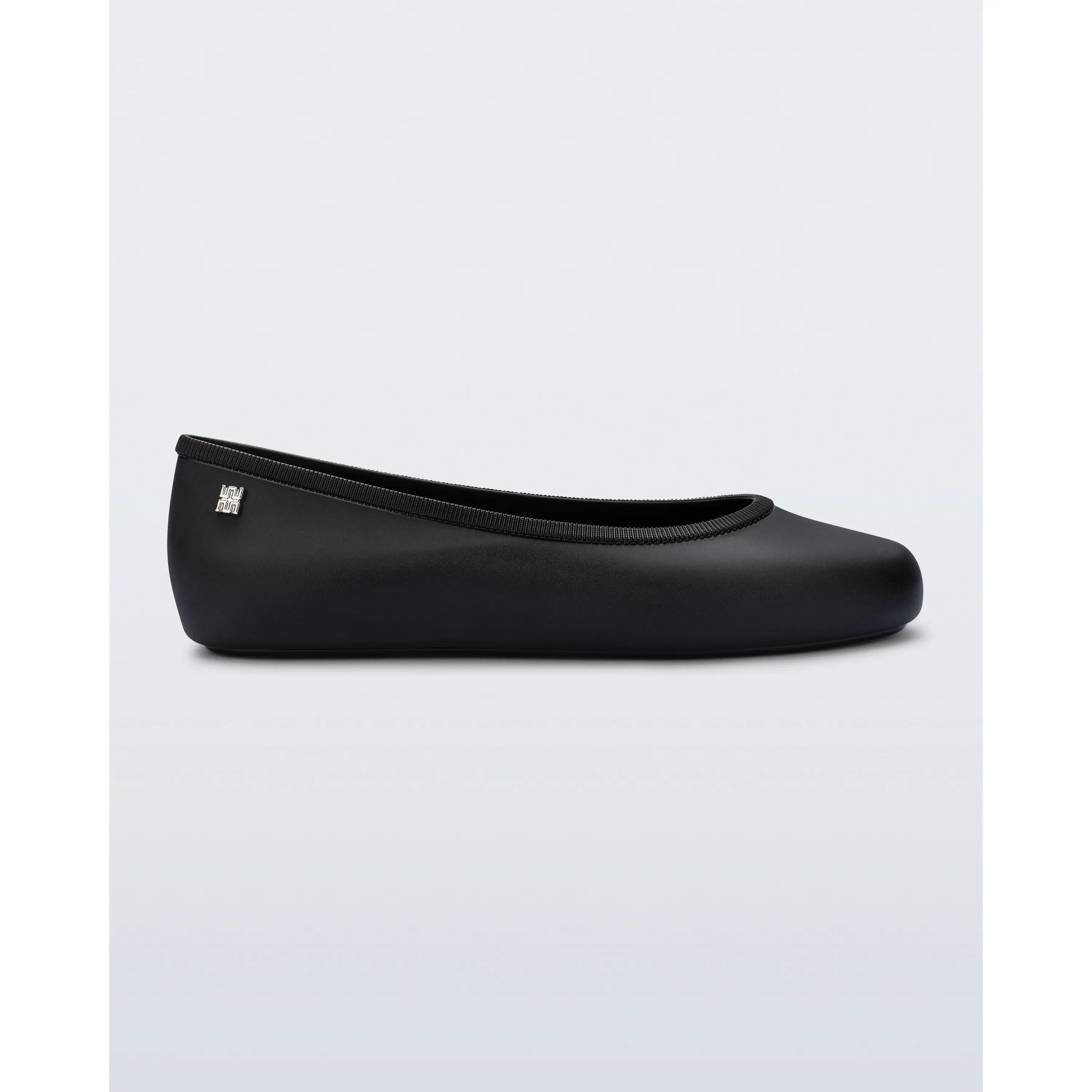 Melissa Women's Jelly Round Toe Ballerina Flats, Minimalist Slip-On Comfortable Casual Footwear