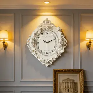 Classic Round Battery-Operated Resin Wall Clock, Silent Home Decor for European Living Room and Bedroom