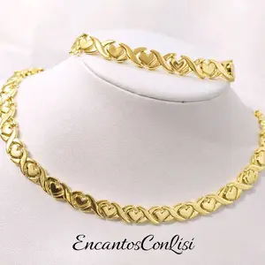 XoXo Brand Gold-Tone Elegance Necklace & Bracelet Set - 18 Inch Collar & 7.5 Inch Bracelet - Stylish Jewelry Set