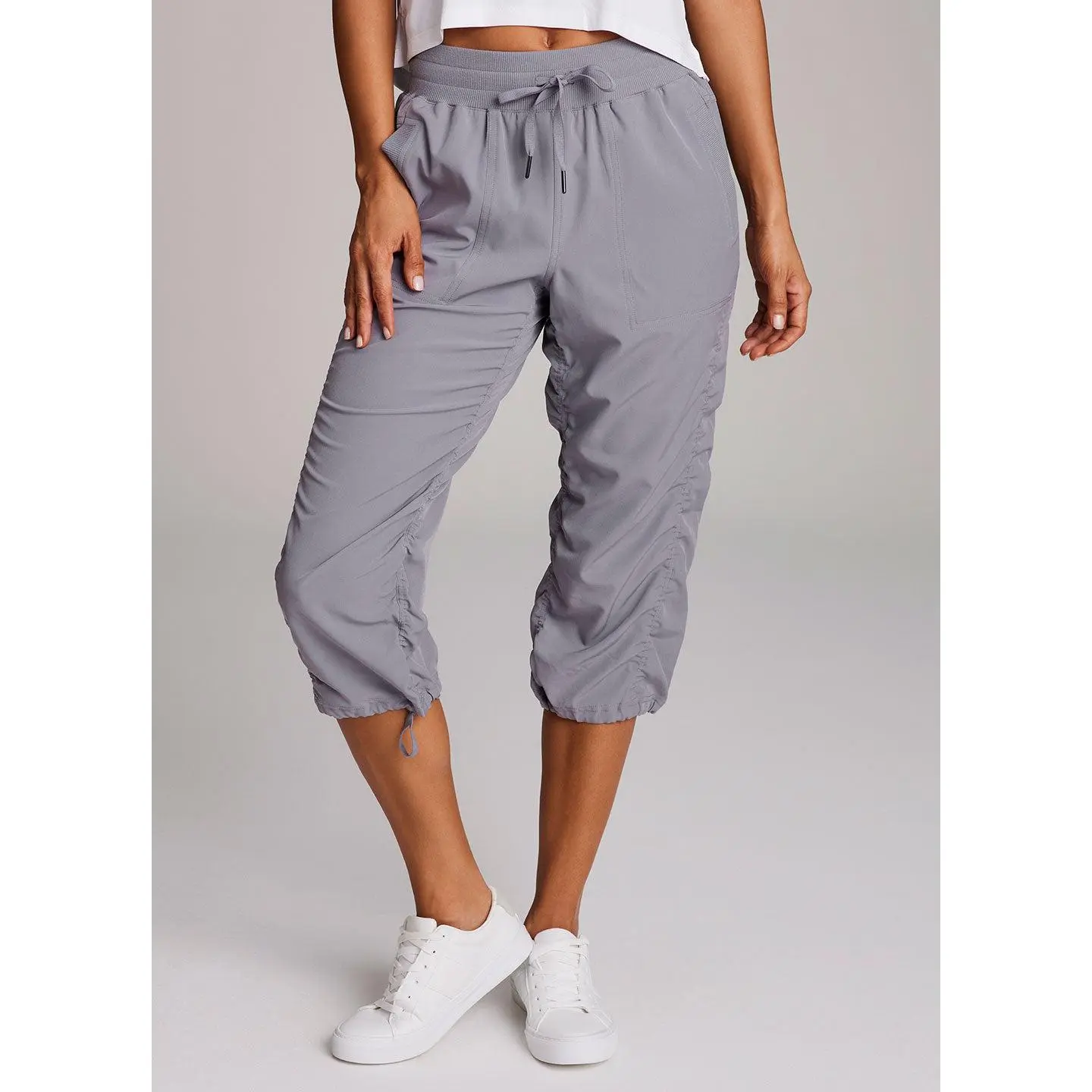Lumen Lightweight Capri Pant