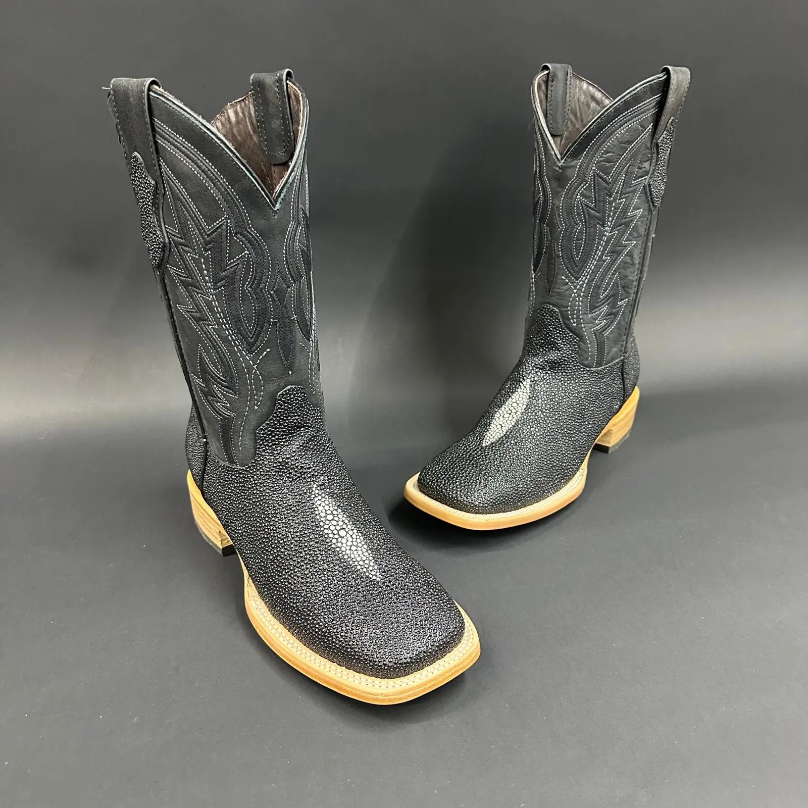 Men CowBoy boots stingray print