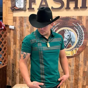 Men T-shirt green