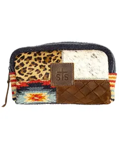 Sts Ranchwear By Carroll Women's Chaynee Mountain Cosmetic Bag - Sts33230