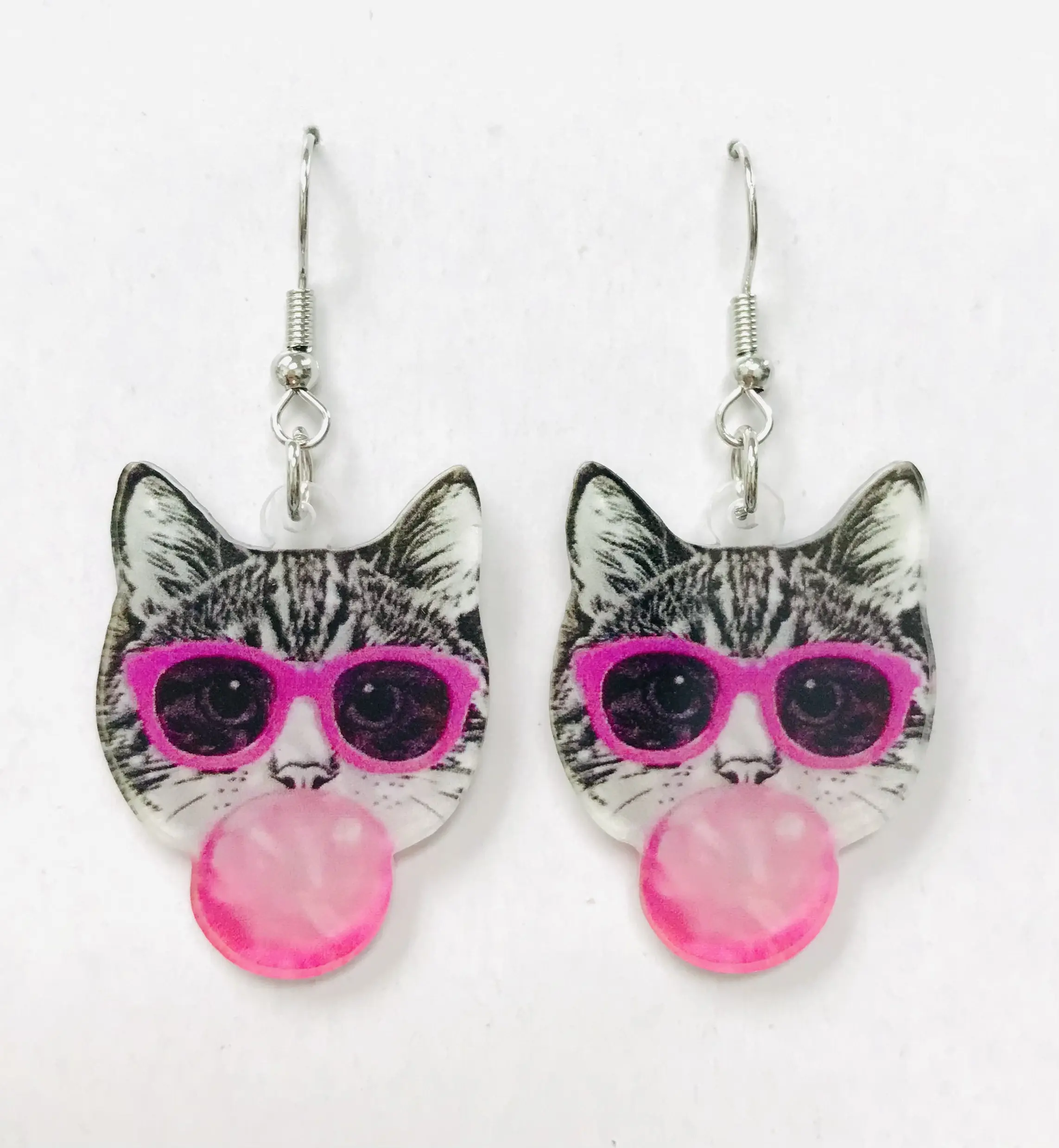 Bubblegum cat earrings Bubblegum cat earrings