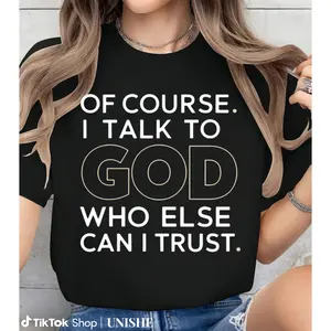 Comfortable Women’s Casual Tee – 100% Heavy Cotton, Crew Neck, Vintage Graphic ‘Of Course I Talk To God’ Streetwear Top for Summer & Maternity