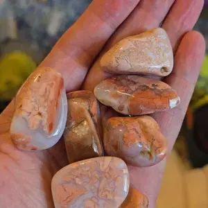30g/50g/100g Pink Agate Natural Tumbled Crystal, Sakura Agate Natural Crystals Quartz Minerals, Table Decoration, Home Ornament, Very beautiful pink stone, DIY decorative stone, best gift for her, Unique Gift Choice, Ornaments Decor