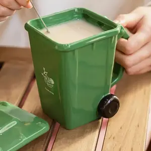 Creative Trash Can Design, 1 Count Ceramic Drinking Cup with Lid & Spoon, Funny Coffee Mug, Drinkware for Home Office Use,  for Friend, Tumbler Double-Sided perfect  humorous reusable retro manager gift insulated travel mug cocktail tea cute novelty flag