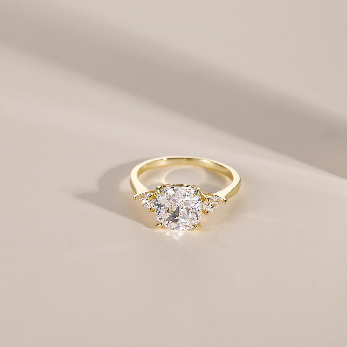 EAMTI 3.5CT 925 Sterling Silver Engagement Rings 3-Stone Cushion Cut Cubic Zirconia CZ Wedding Promise Rings for Her Wedding Bands for Women