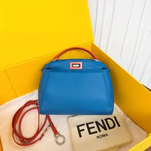 Pre-owned FENDI Lambskin Shoulder Bags 7.8'' R13969 Shoulder Bag C6841720757 0305 T1 Chloe