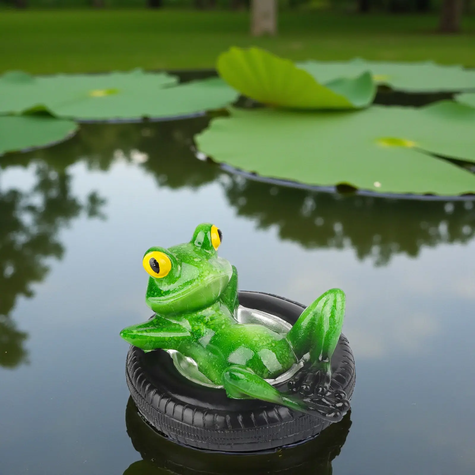 Whimsical Christmas Theme Cute Green Frog with Yellow Eyes Floating Statue - Small Size Rustic Outdoor Yard & Desk Decor, Indoor Fish Tank Pond Ornament, Home Gift Accessory, Frog Garden Decor