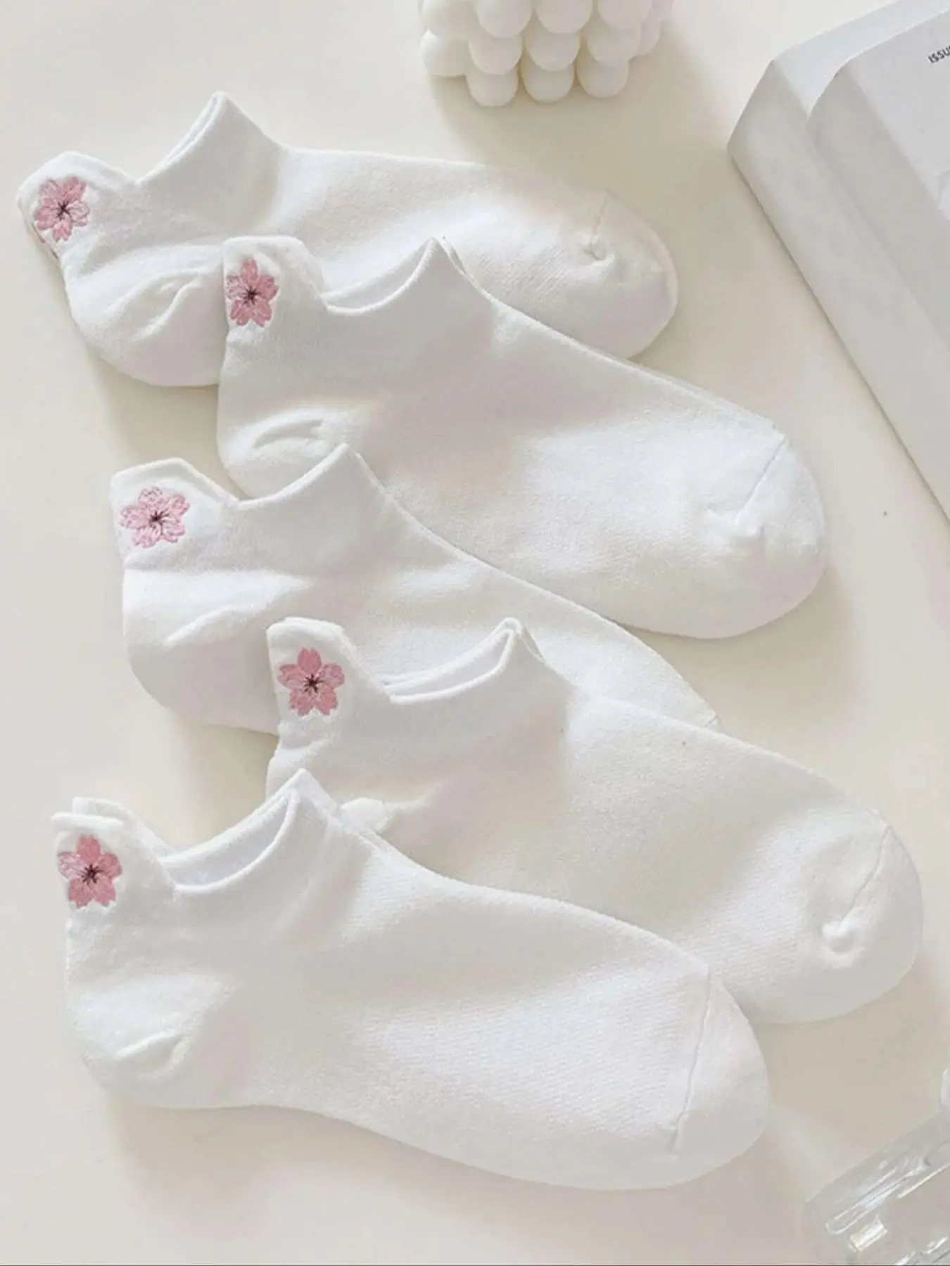 Women's Floral Embroidered Ankle Socks, Everyday Casual Soft Comfy Jacquard Knit Low Cut Socks, Comfy Anklet for Women, Multi-pack Embroidery Hosiery for Summer, Elegant Summer Wear Womenswear, All Season Socks, Casual Stylish Socks, Floral Pattern Socks