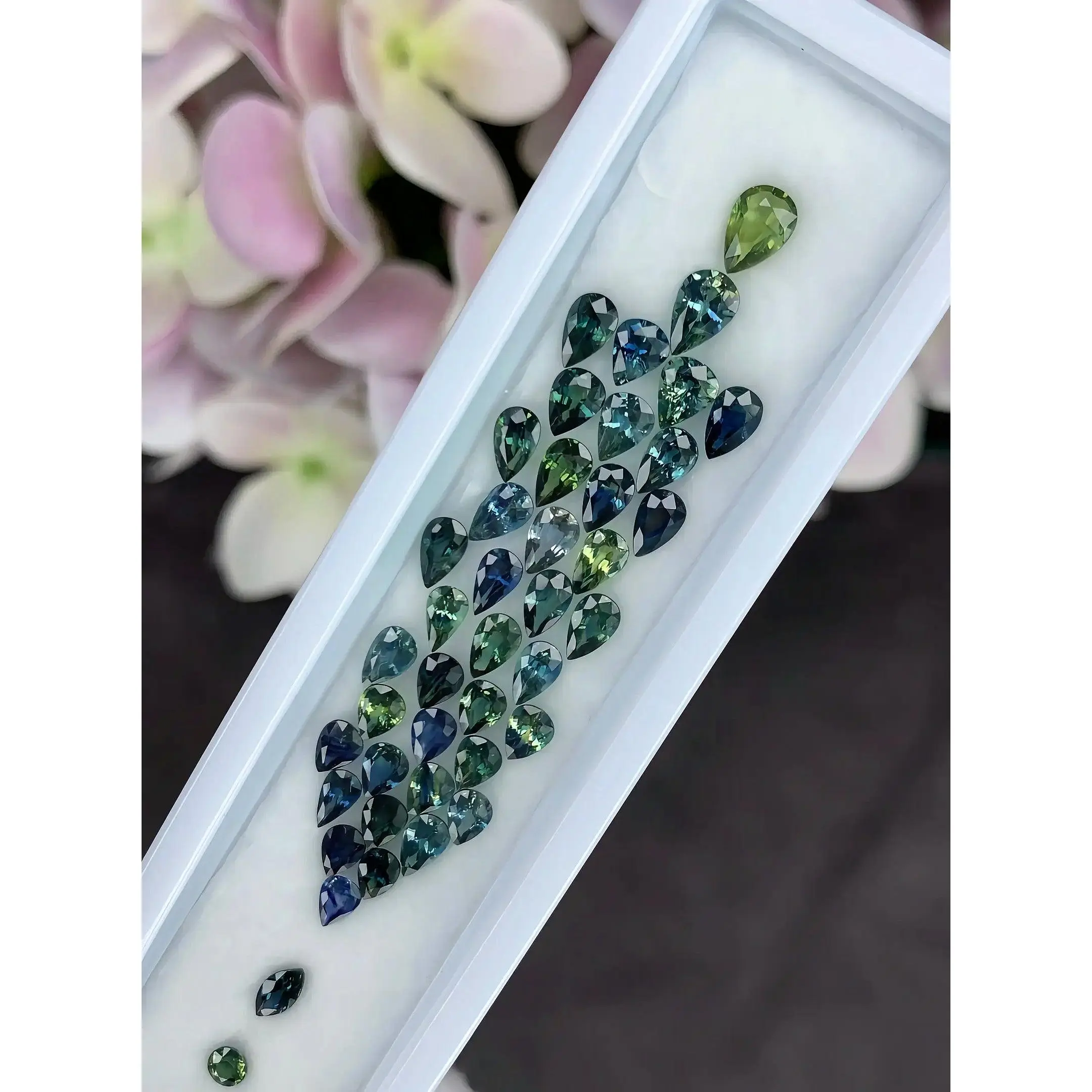 Natural Montana Teal Sapphire Gemstone Parcel - 10.59 cts, Ideal Anniversary Gift Jewelry Accessory (WAVS2)