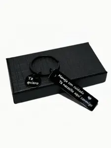 Drive Safe Keychain Gift Set, Spanish Style Letter Pattern Keyring, Perfect Birthday & Father's Day Present for Boyfriend