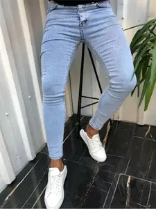 SRETOUU Men's Light Blue Slim Fit Stretch Jeans Minimalist Design Classic 5-Pocket Casual Pencil-Style Denim Streetwear Menswear