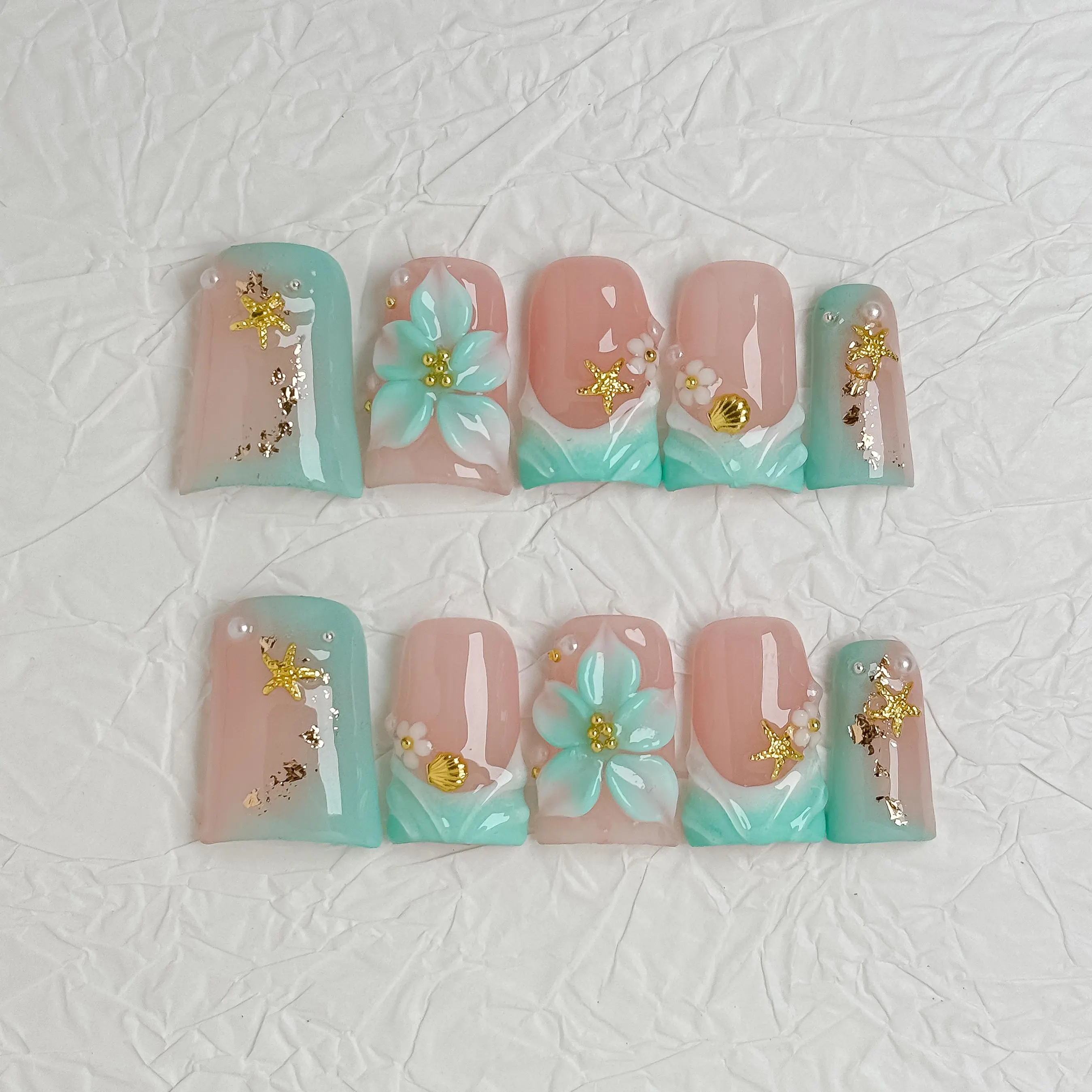 Reusable Press-On Nails, Mint Green Ombre Acrylics with Pearlescent Shimmer, Elegant Decorative False Nails with 3D Shell, Starfish, and Rhinestone Accents, Acrylics Nail