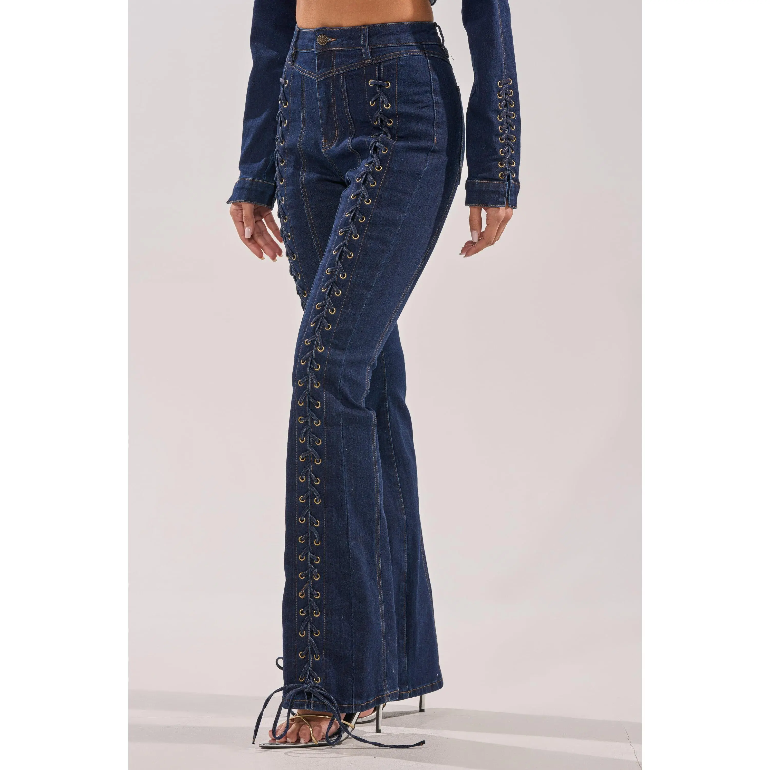 THATS ON ME FLARE DENIM PANT
