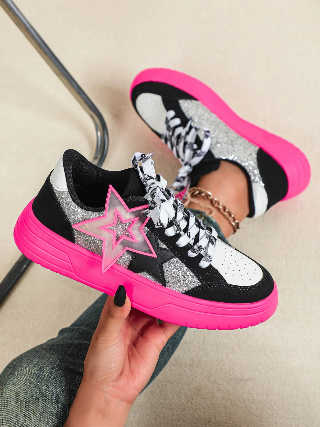 Women's Fashion DIY Detachable Glitter Stars Sneakers, Trendy Sneakers, Glitter Design Sneakers, Low Top Casual Sports Shoes, Breathable Soft Eva Sole, Perfect for Christmas Gifts