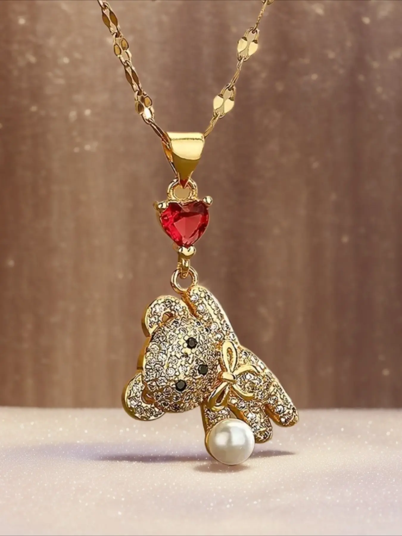 1pc 18K Golden Plated Adorable Bear Pendant Necklace with Synthetic Zirconia, Heart-Shaped Charm for Daily and Banquet Occasions, Cute Necklaces - All Seasons Compatible Fashion Necklace