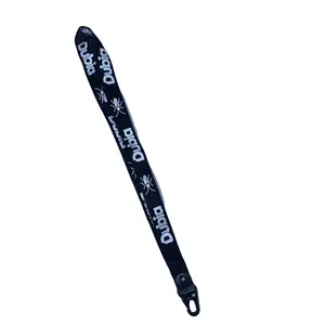 Dubia lanyard