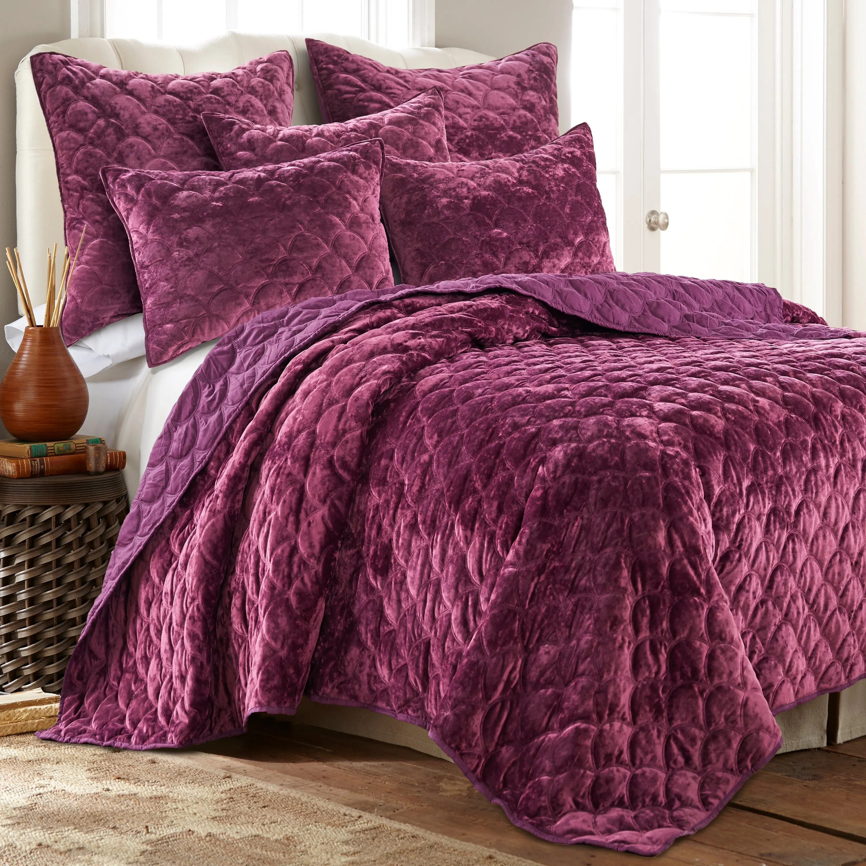 Ellora Plum Velvet Quilt