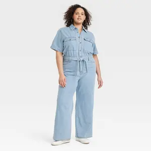 Universal Thread Women's Short Sleeve Denim Jumpsuit Straight, Light Wash Blue