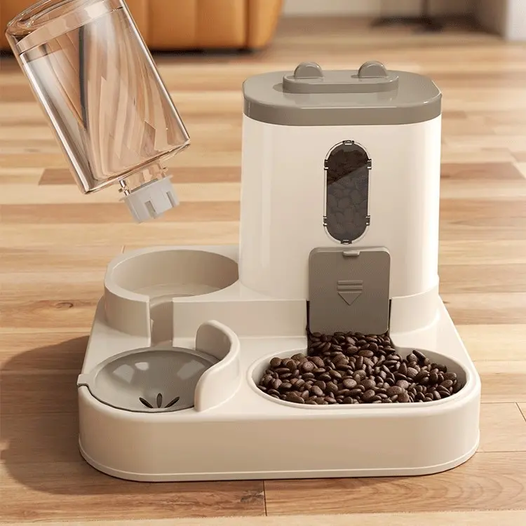 Dog & Cat Automatic Water Bowl, Pet Feeding Supply Accessory