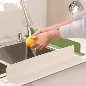 Silicone Sink Splash Guard – Waterproof Baffle with Suction Cup, Non-Slip Water Dam for Dishwashing