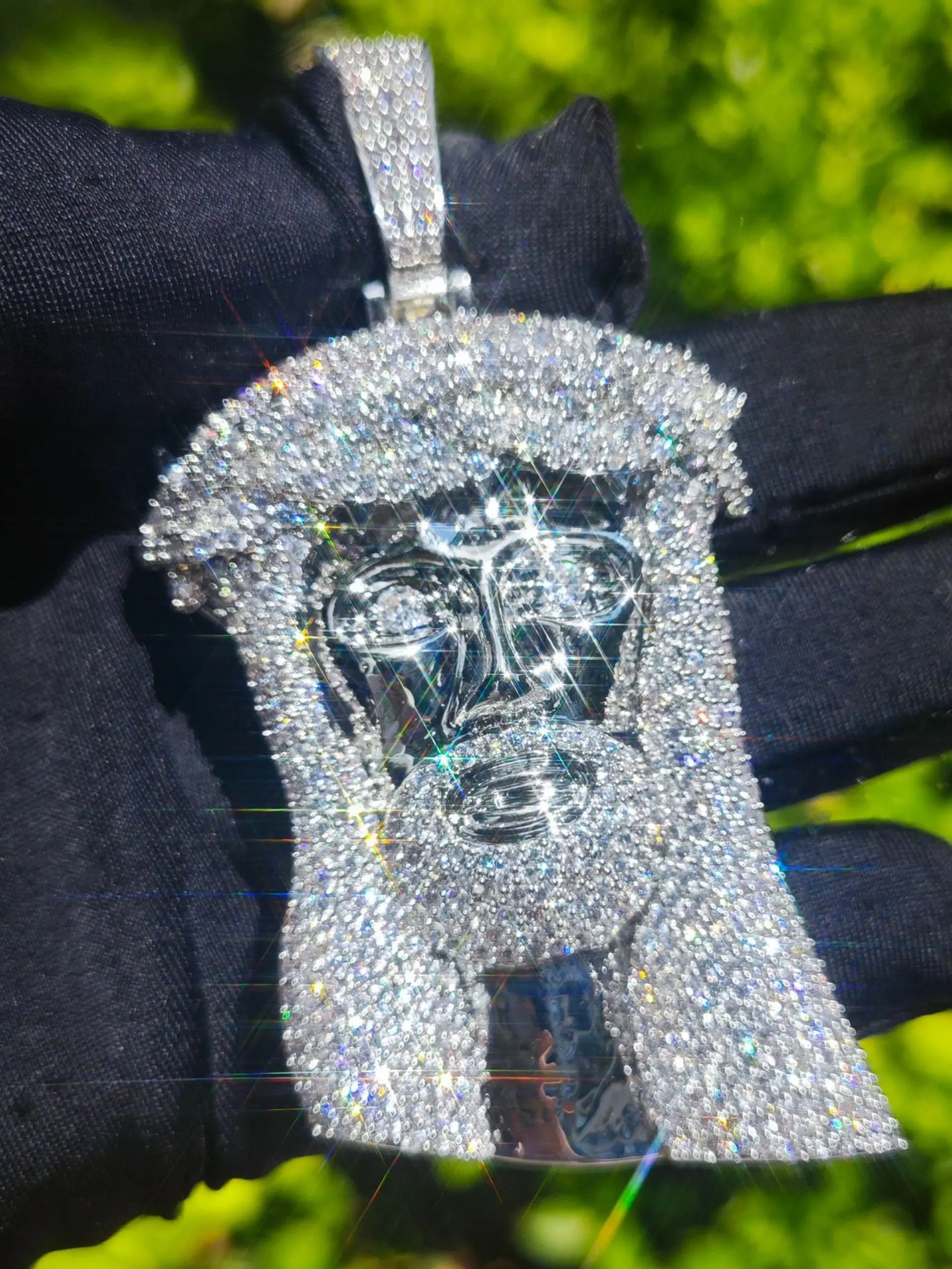 Iced Out Jesus Piece Pendant Necklace, 14K Silver Plated Full Micro Paved CZ Bling Jesus Face Pendant with Rope Chain, Hiphop Jesus Head Pendant, Full Diamond Men's Necklace, Unique Fashion Accessory, Trendy Rap Jewelry, Personalized Hip Hop Charm