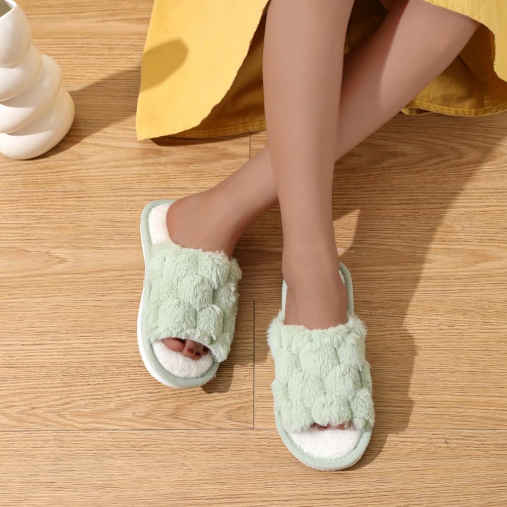 Cozy Hexagonal Plush Winter Slippers for Women and Couples Elegant Two-Tone Design with Fluffy Faux Fur Trim Soft EVA Sole Comfortable Indoor Footwear Slippers Round Toe Non-Slip Features Hand Washable
