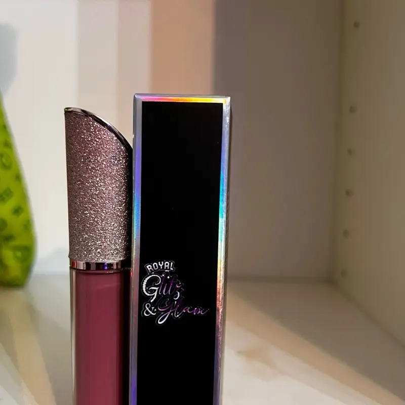 Royal Glitz & Glam Grand Dutchess Lipstick